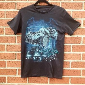 Arkham Knight batmobile graphic tee men's small
